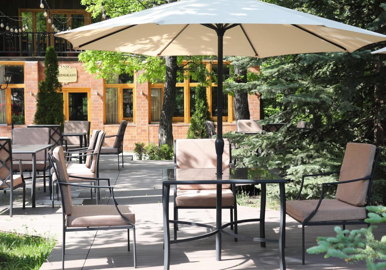 Splendor And Restaurant *