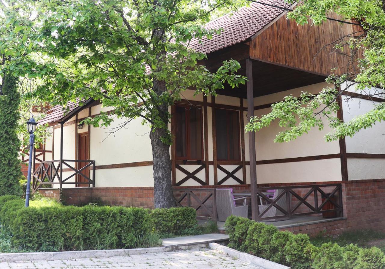 Splendor And Restaurant Villa Tsaghkadzor