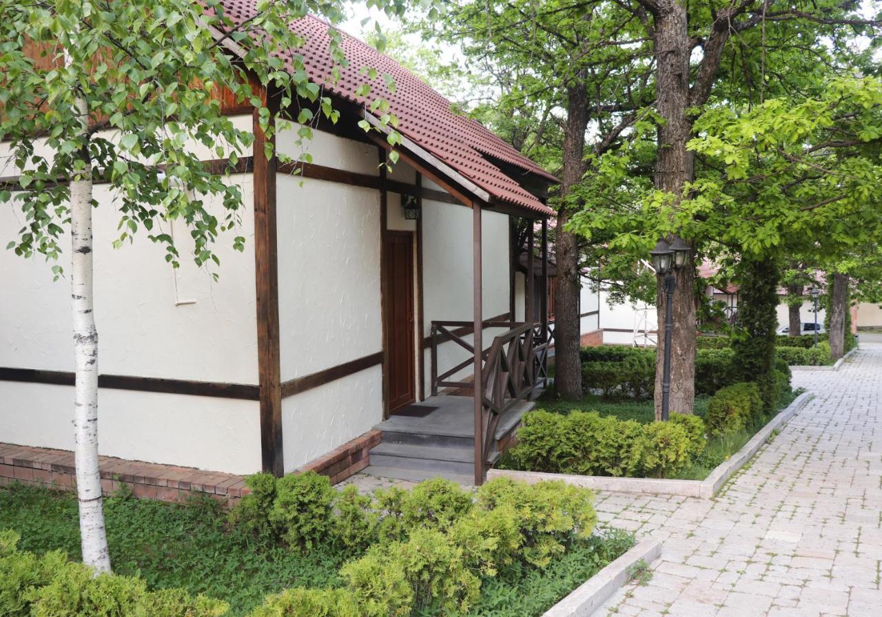 Splendor And Restaurant Villa Tsaghkadzor